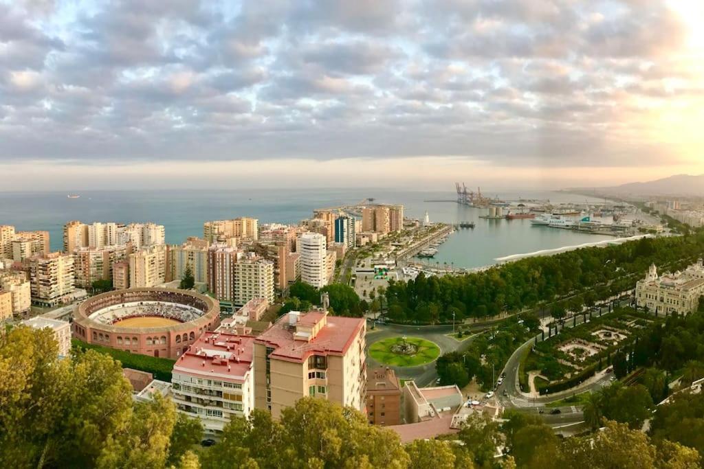 Apartamentos J&K Torremolinos Eksteriør bilde