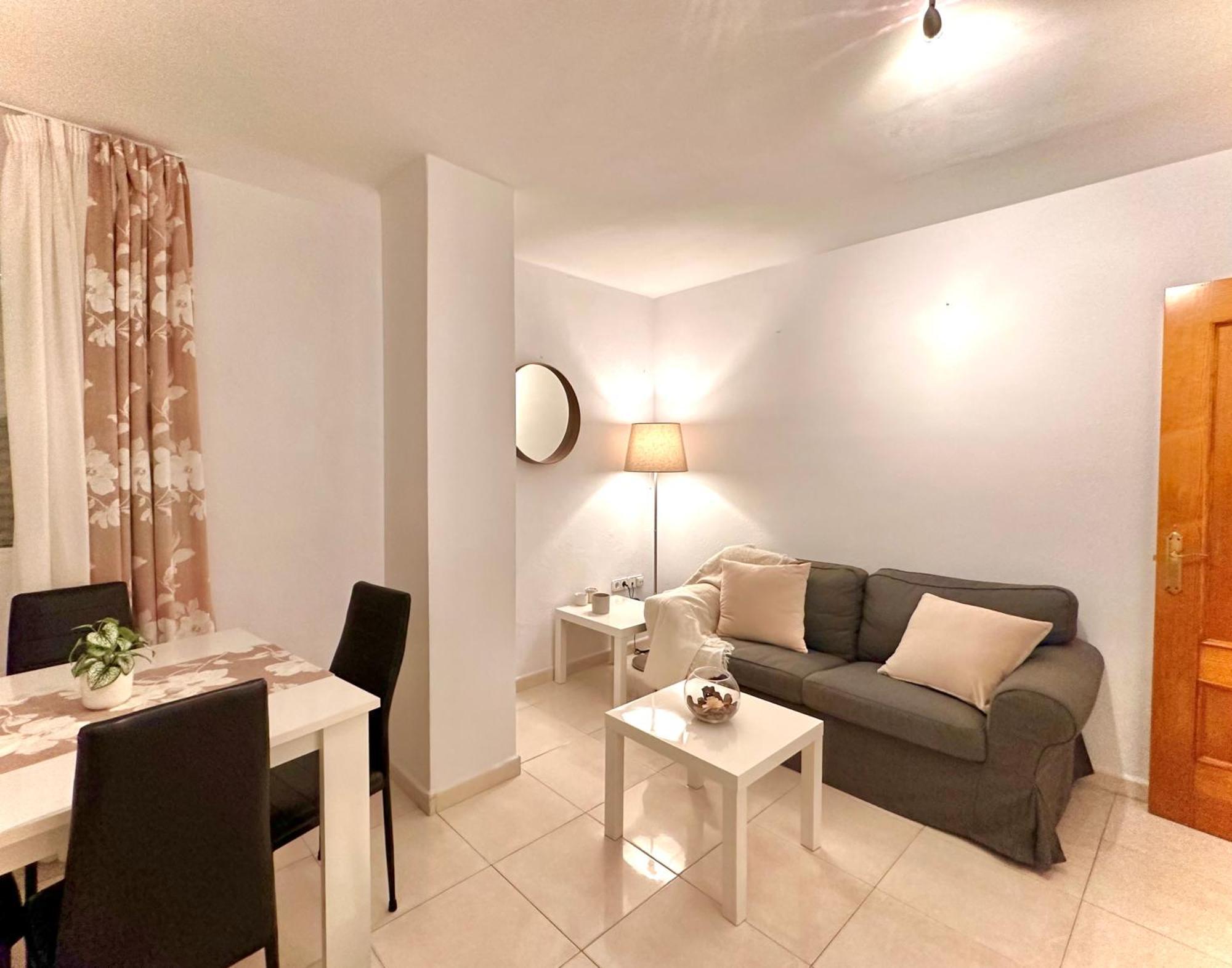 Apartamentos J&K Torremolinos Eksteriør bilde