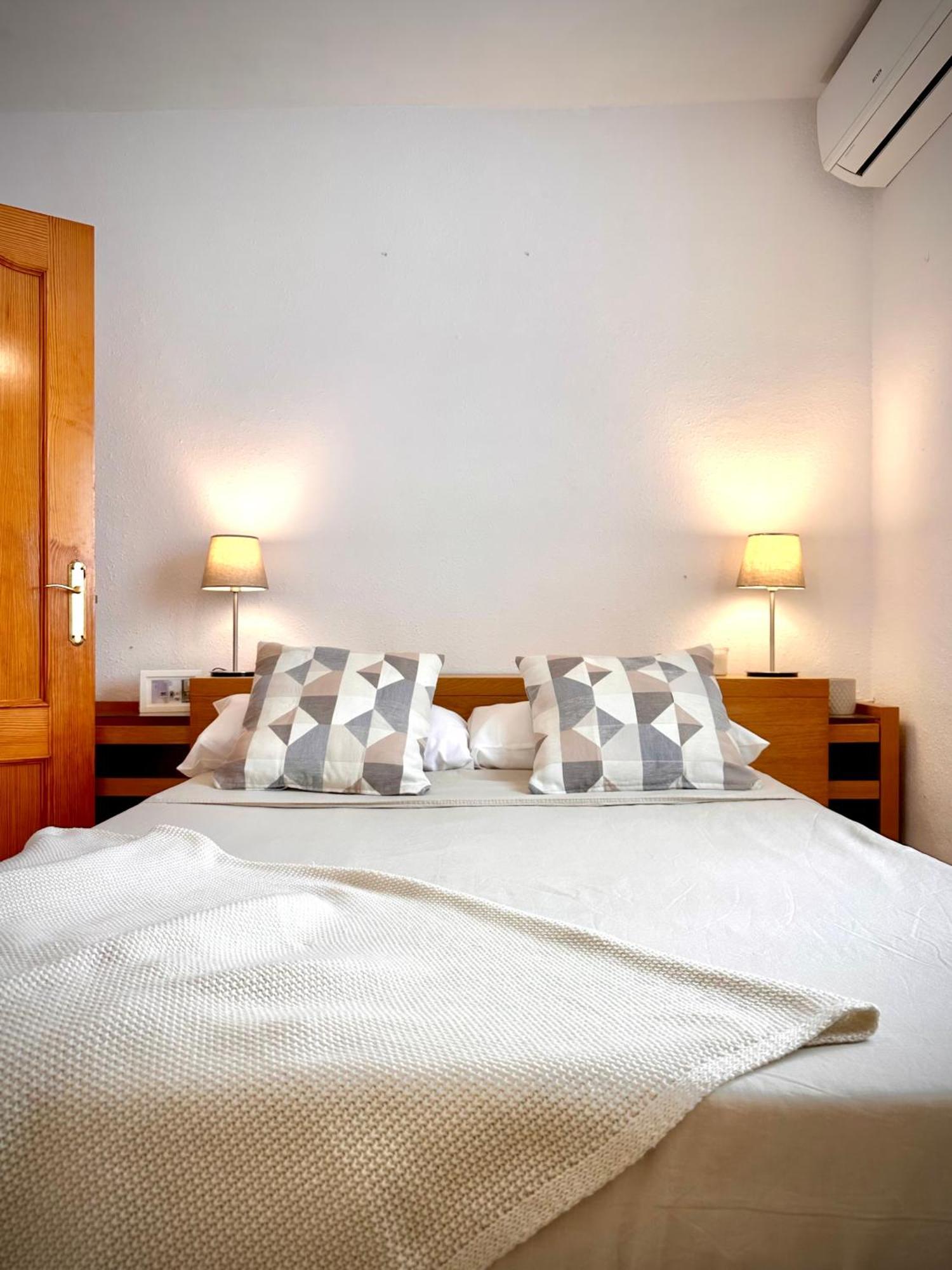 Apartamentos J&K Torremolinos Eksteriør bilde