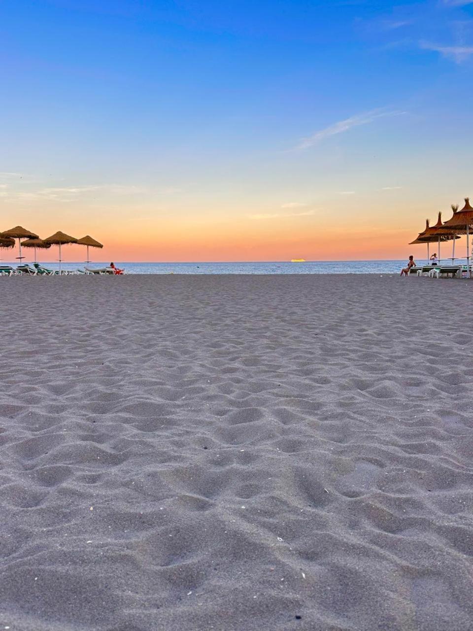 Apartamentos J&K Torremolinos Eksteriør bilde