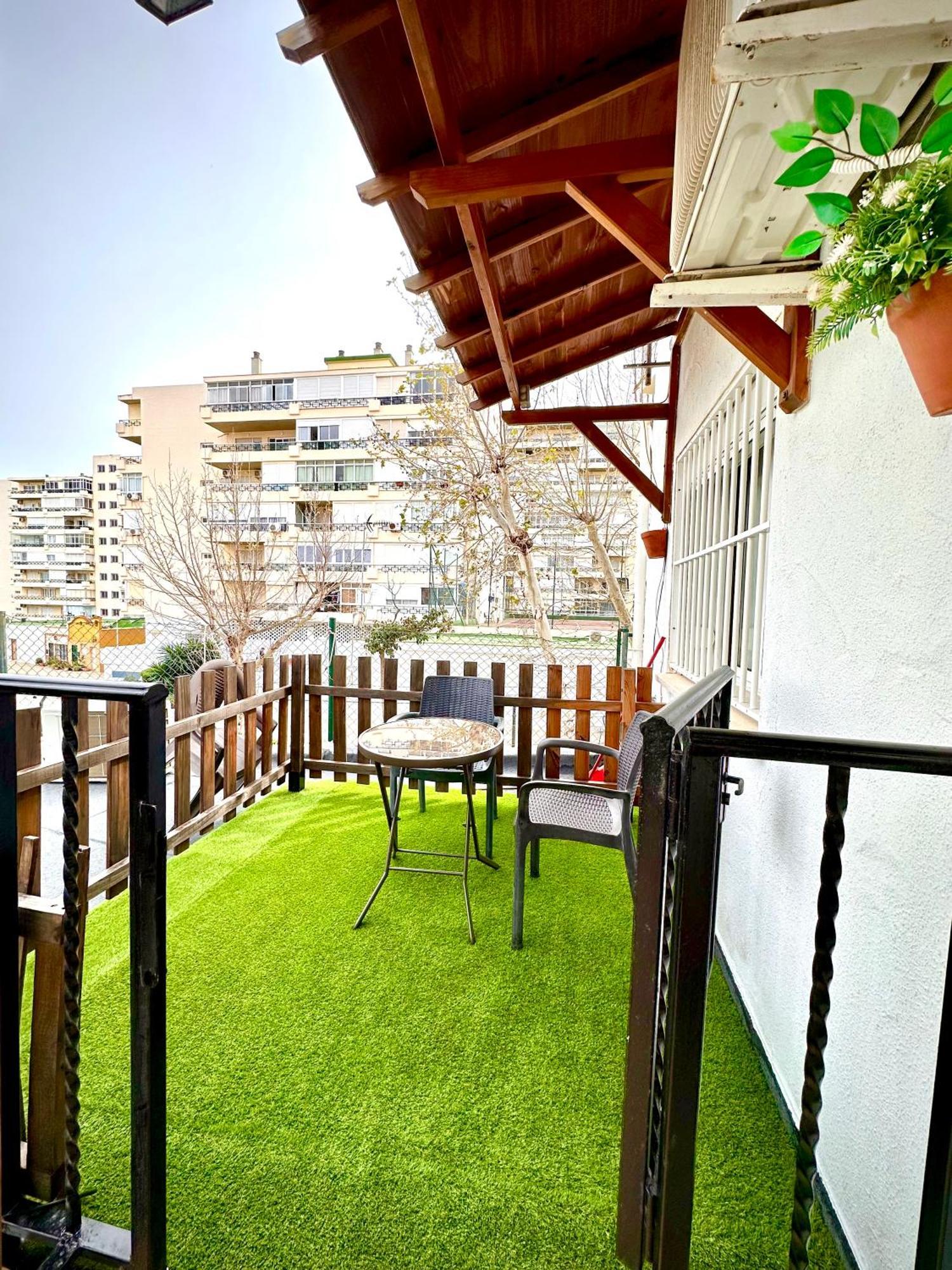 Apartamentos J&K Torremolinos Eksteriør bilde