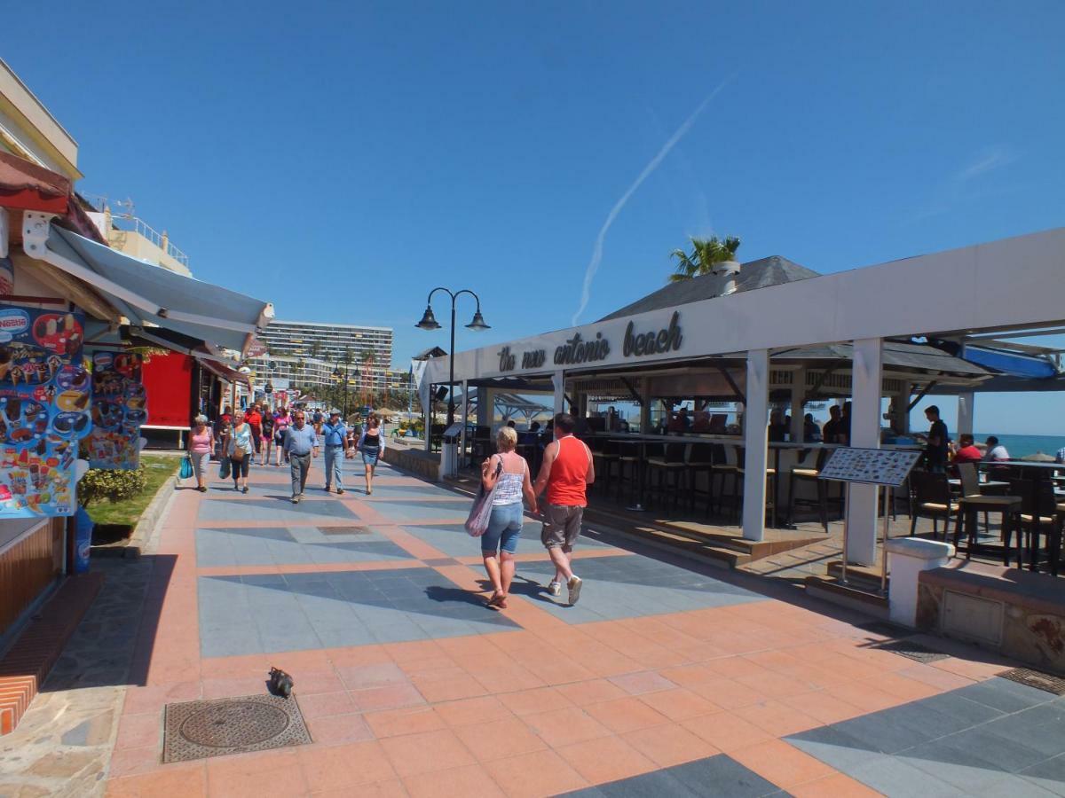 Apartamentos J&K Torremolinos Eksteriør bilde